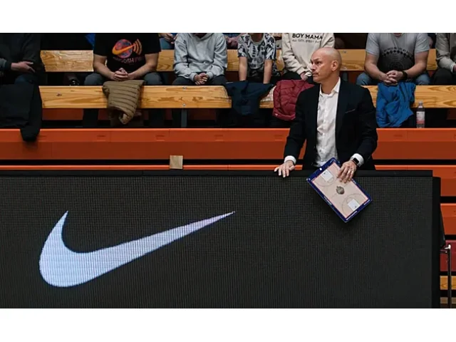 Aíto mentorem, Pavlík a Camps asistenty. Bartoň přivedl parťáky k reprezentaci