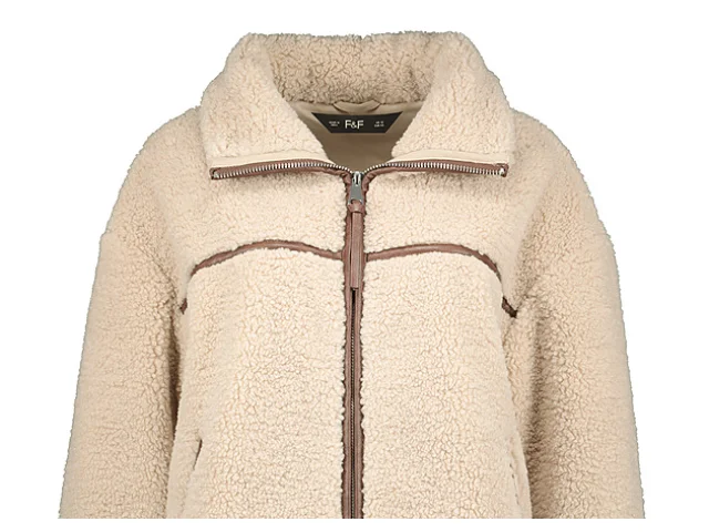 Když outfit běží s vámi. Na sport hledejte funkčnost, pohodlí i styl