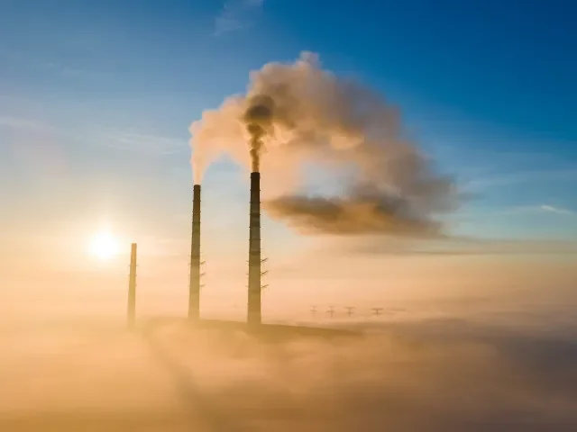 Emisí cíle EU nepodpoříme, slibuje Hladík. „Měli jste to dávno zablokovat,“ kritizuje vládu Babiš