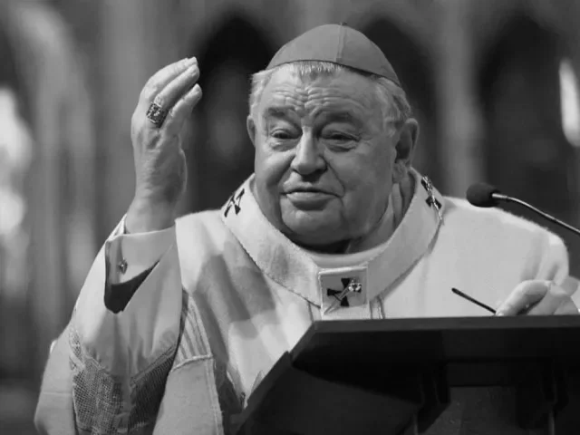Inspiroval věřící k naději, pokoře a lásce k bližnímu. Politici vzpomínají na kardinála Duku