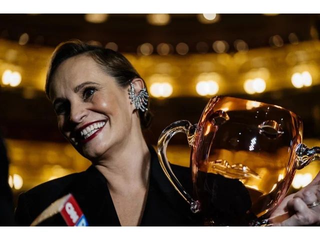 Monika Absolonová si dlouho moc nevěřila, zbytečně. Před padesátkou dosáhla neskutečného triumfu