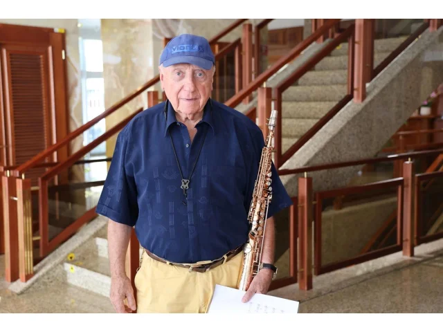 Felix Slováček na daních za svůj život zaplatil ‚jako továrna’: Přesto pobírá almužnu