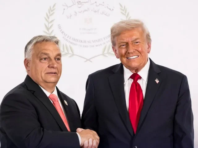 Orbán míří za Trumpem. Na mírový summit jsme připraveni, říká Szijjártó