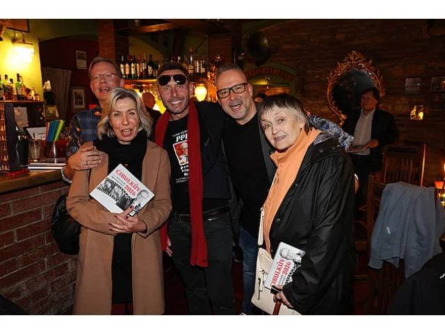 Rozjívení Cibulka a Jagelka: Trapní boomeři, homo politicus, DiCaprio v posteli a Vánoce s teplomety