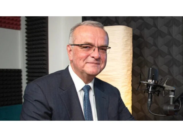 Kalousek se vysmál Okamurovi. Konečně vím, jakou že to má Tomio vlastně kvalifikaci