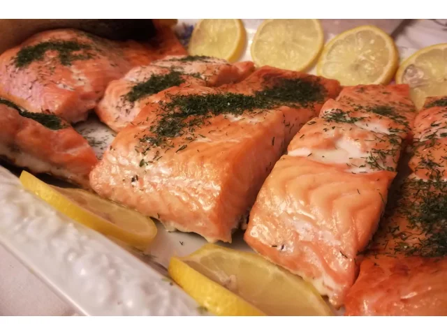 Losos s hráškovým pyré: Snadná večeře pro náročné