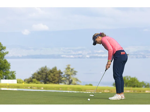 První desítka Kouskové utekla, v Šen-čenu skončila česká golfistka třináctá