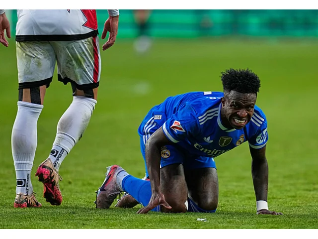 Druhá ztráta v sezoně. Real bere pouze bod, nevyzrál na defenzivu Vallecana