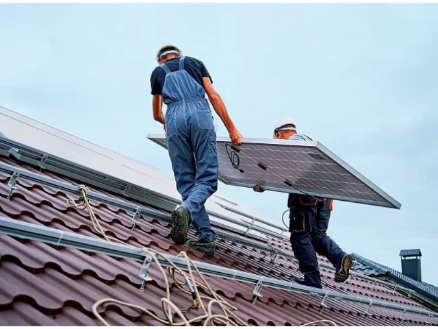 Nová zelená úsporám pozastavuje žádosti: Kde je problém, co teď mají lidé dělat