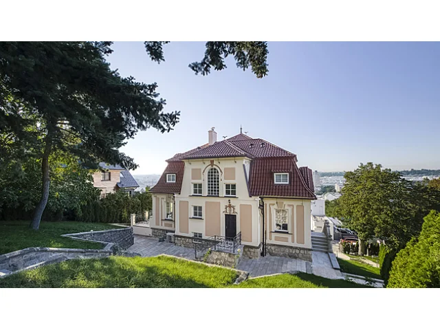 Dlabačova vila v Praze je na prodej za 69,5 milionu. Okouzlí nádherným výhledem