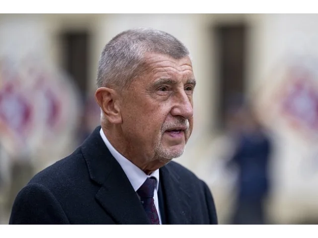 V návrhu rozpočtu na příští rok podle Babiše chybí i sedm miliard na školství