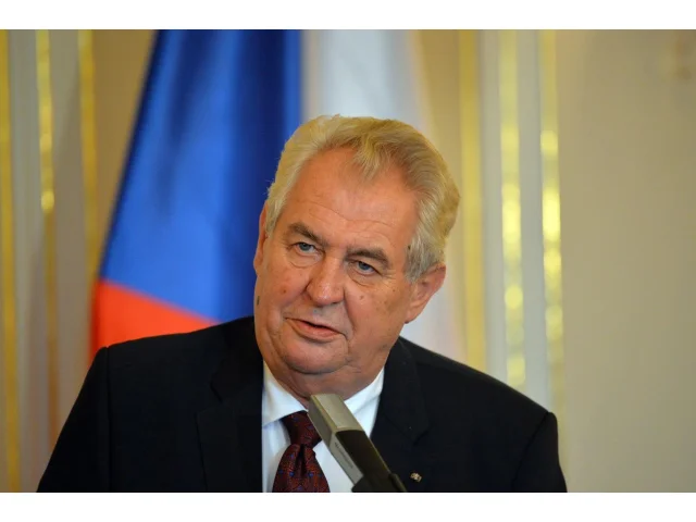 Jak vysoký důchod pobírá Miloš Zeman? Mnohem nižší než si mnozí myslí