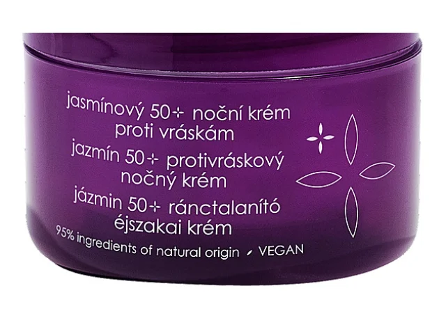 Péče v mrazivém režimu. Nezapomeňte ochránit vlasy a namazat rty