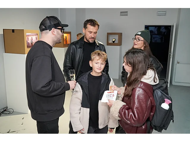 Těhotná vernisáž TMBK: Přišla i Radka Třeštíková s exmanželem Ivety Lutovské