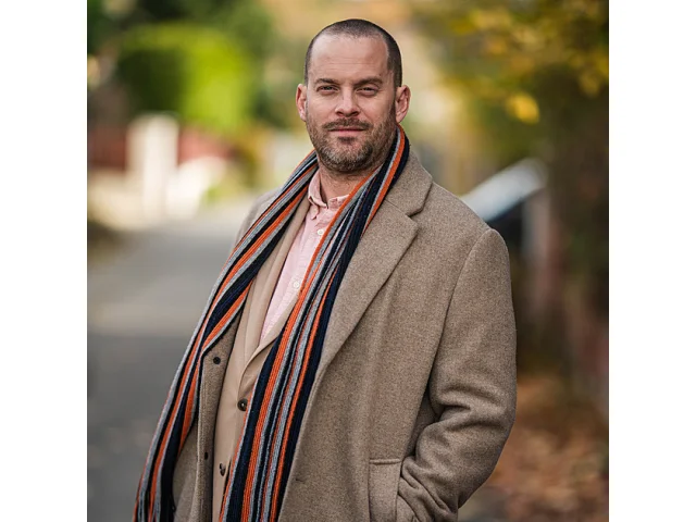 Zamakal jsem na tom. Jakub Prachař pro roli sňatkového podvodníka přibral 15 kilo