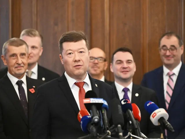 „K programu se nebudeme vracet,“ Šéfové ANO, SPD a Motoristů odmítli požadavky prezidenta