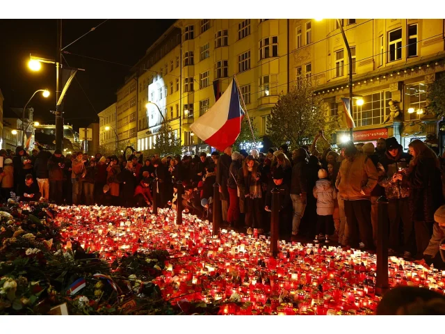 V pondělí 17. listopadu slavíme Den boje za svobodu a demokracii a Mezinárodní den studenstva