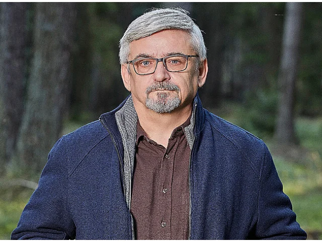 „Andělé musí chránit i debily.“ Suchánek a Kolečko chystají muzikál s hity 90. let