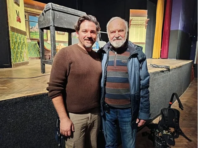 Kotek pozval Cimrmany do Kozárovic. Zašlý kulturák promění v divadelní klub