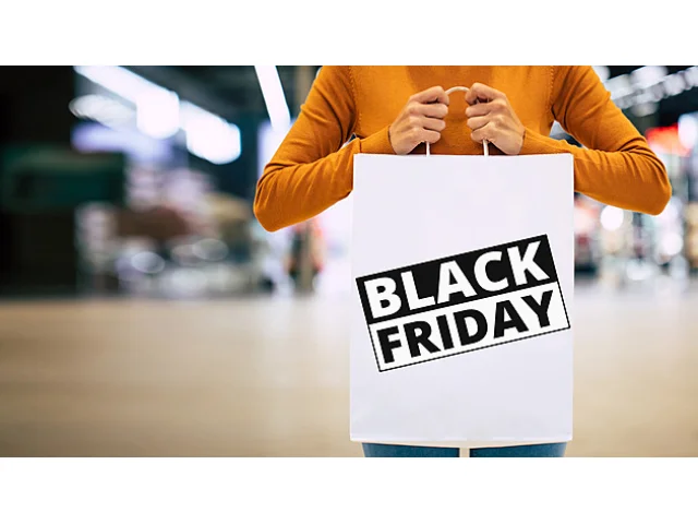 Obchodníci očekávají rekordní vánoční tržby. Black Friday odstartuje nákupy