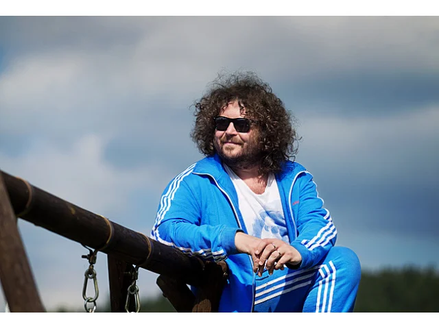 Pořady o vaření mám ještě radši než filmy o kanibalech, říká hudebník Roman Holý