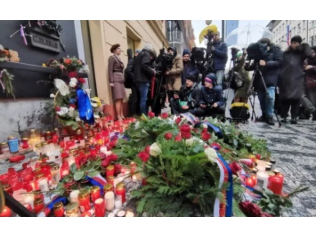 Prezident se na Národní třídě dočkal ostudného přijetí