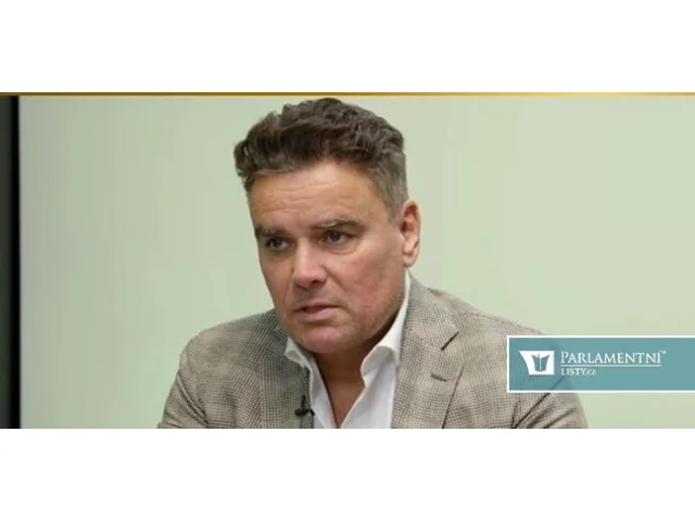 Holec: Takový hnus, včerejší Národní třída. Ani všechna vodní děla by ho nesmyla