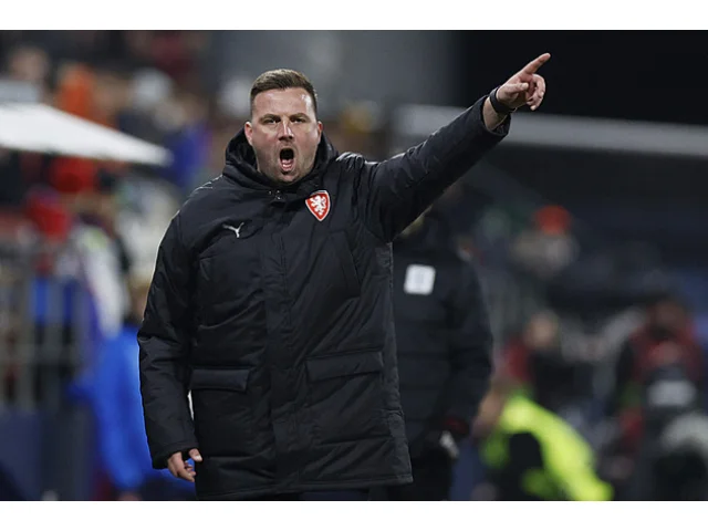 Nedvěd: Nový trenér? Je to složitější, zatím nejsme v souladu. Bude to chvilku trvat