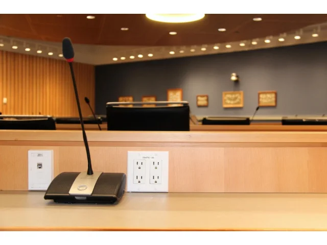 Rychlejší přístup k elektronickým důkazům. Vláda o něm bude jednat už podruhé