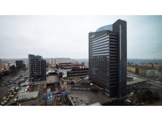 Penta má na dosah lukrativní budovy a parcely České spořitelny u stanice metra Budějovická