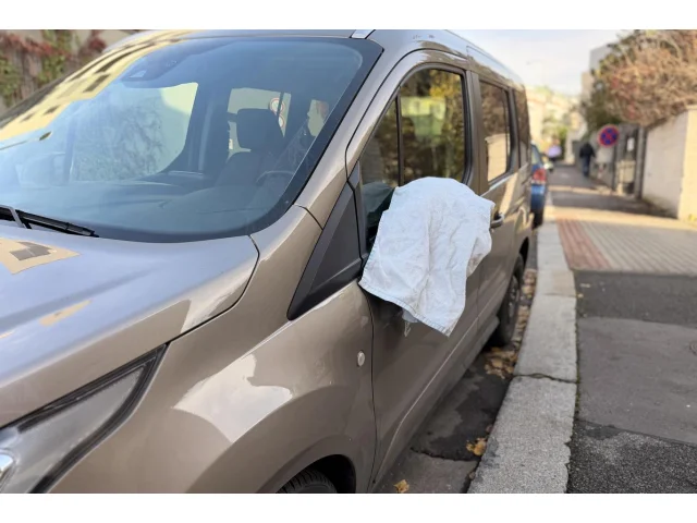 Bílý ručník jako tichý signál v nouzi: Uchytí se americký trik v Evropě?