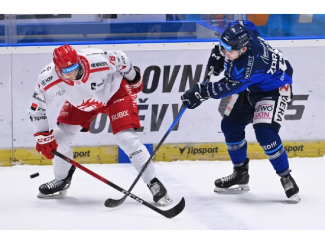 Vítkovice těsně vyhrály i druhé derby, Třinec srazil Zdráhal