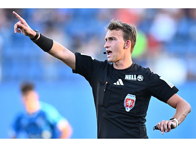 Za Priskeho vstup do kabiny zaplatí rozhodčí Beneš tisícovou pokutu