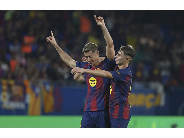 Roberte, už žádný gól. Barcelona žádala Lewandowského, aby nemusela platit