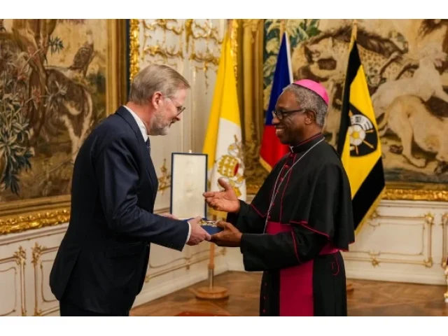 Fiala převzal nejvyšší papežské vyznamenání za obranu náboženské svobody