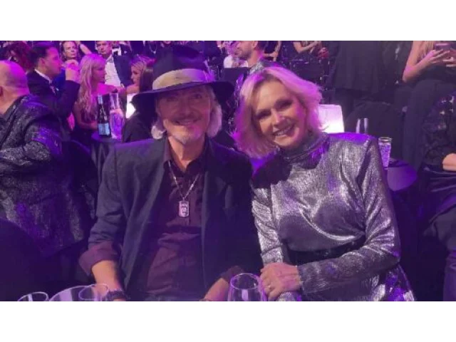 Helena Vondráčková přišla na Slavíky bez manžela. Překvapila jiným doprovodem