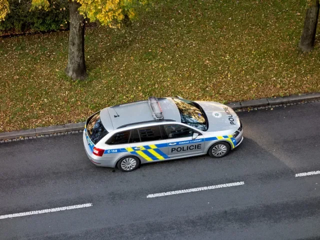 Při tragické nehodě na Svitavsku zemřeli tři lidé, další dva jsou zranění