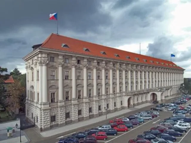 Babišův obrat v diplomacii: Návrat k V4, Nizozemsko a co na to Filip Turek