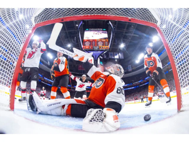 Čtyři čeští gólmani vychytali v NHL výhry, Hertl překonal Dostála