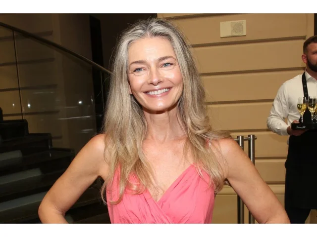 Někdejší topmodelka Pořízková sklidila hejty. V šedesáti se promenáduje ve spodním prádle v ložnici