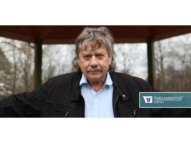 Až Milion chvilek spálí americkou vlajku. Keller o pátých kolonách