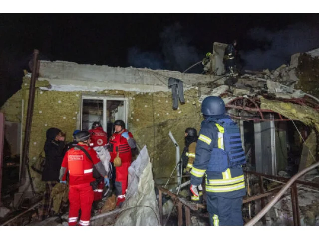 Ruský útok na ukrajinský Charkov má čtyři mrtvé a 17 zraněných