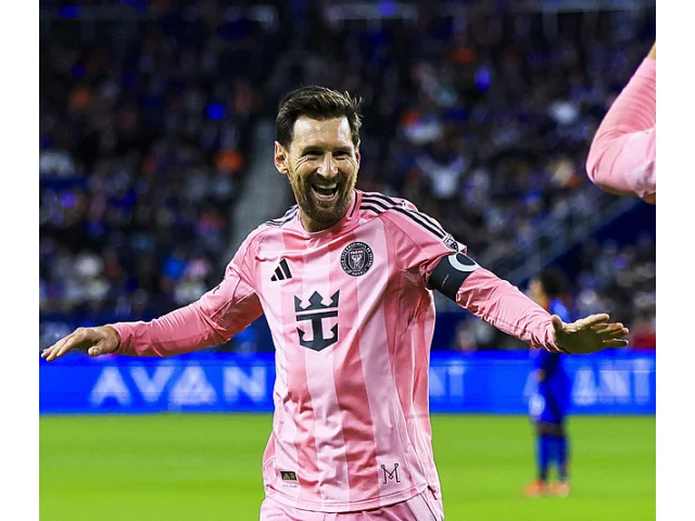 Messi rozhodl netradičně, podílel se na čtyřech gólech. Inter zabojuje o finále MLS