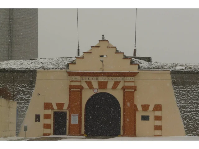 Leopoldov po amnestiích Václava Havla. Vzpoura plná ohně a rok poté vraždy při útěku vězňů