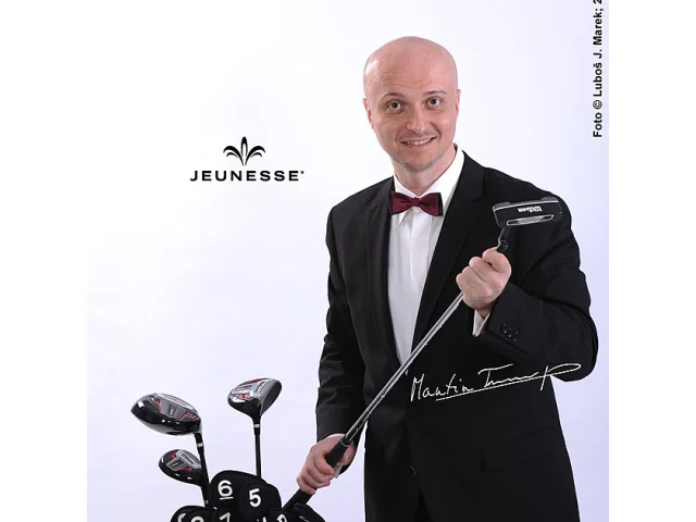 Český Trump před soudem. Týrání a znásilňování v „byznys“ manželství odmítá