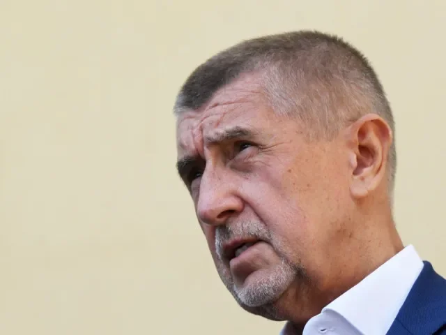 Návrh rozpočtu se podle Babiše nedá spravit. „Ptejte se vlády v demisi, kde je těch 95 miliard,“ kritizoval Fiala
