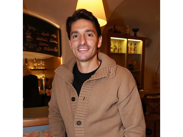 Ochránce Gottové Tsoukernik přežil vlastní smrt: Teď zářil na akci s Havlovou a sportovci!