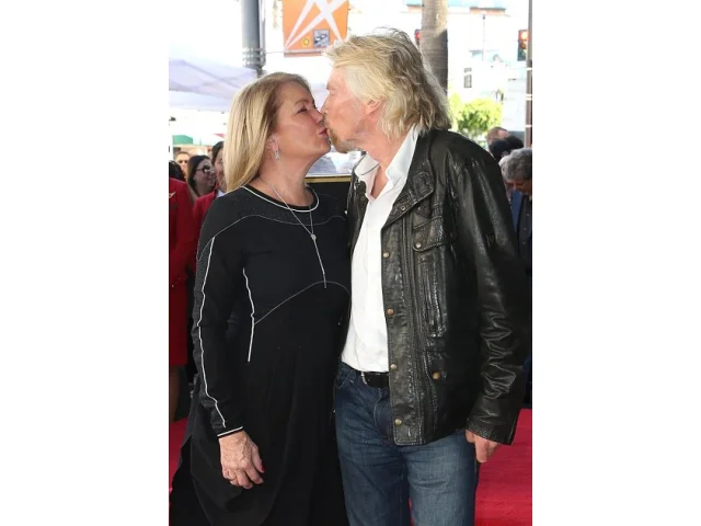 Zemřela žena Richarda Bransona. Můj svět, moje skála, napsal o ní miliardář