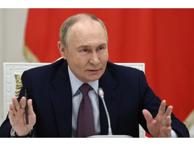 Putin podepsal dekret o posílení ruské identity na anektovaných územích Ukrajiny