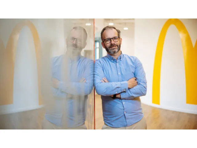 Matcha čaj v McDonald's? Fastfoodový gigant hledá cestu ke generaci Z